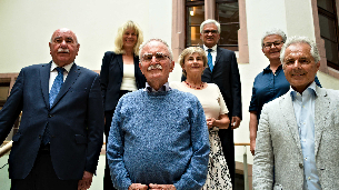 Die Mitglieder des Stiftungsrates, von links: Martina Lutz, Gunter Czisch, Prof. Gerhard Mayer, Ivo Gönner und Dr. Silvester Lechner (nicht im Bild: Prof. Dr. Horst Kächele).